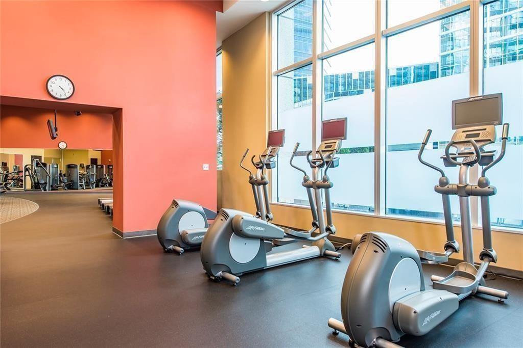 1080 Peachtree Street NE Unit 1304