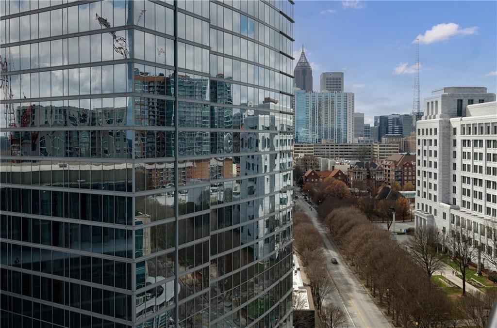 1080 Peachtree Street NE Unit 1304