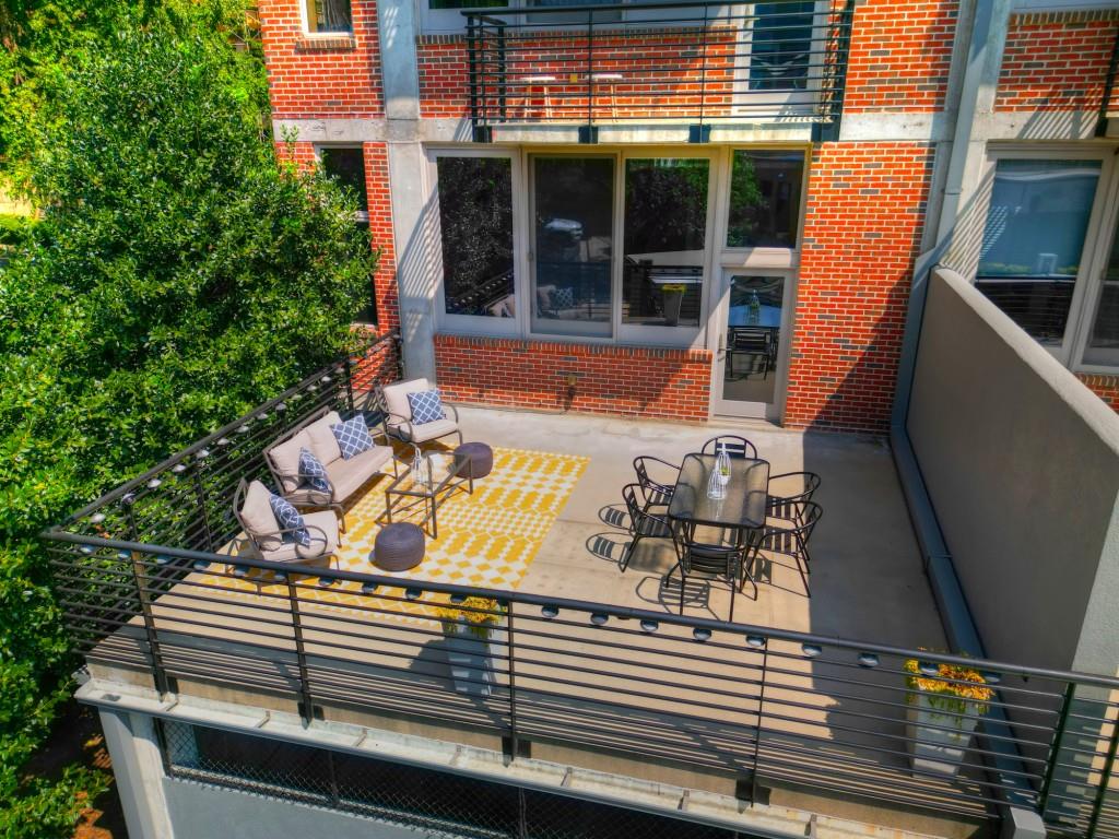 660 Glen Iris Drive Unit 201