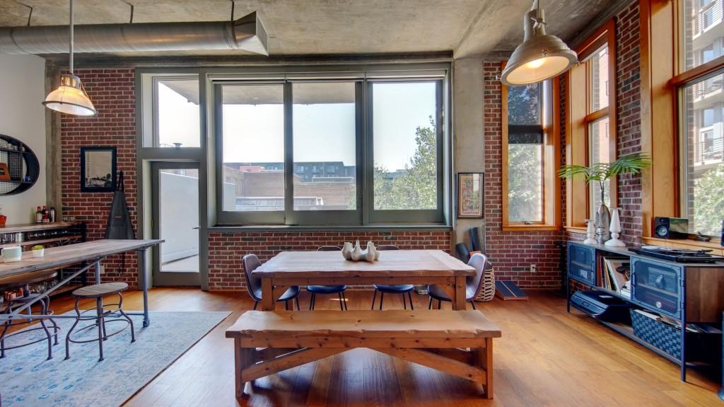 660 Glen Iris Drive Unit 201