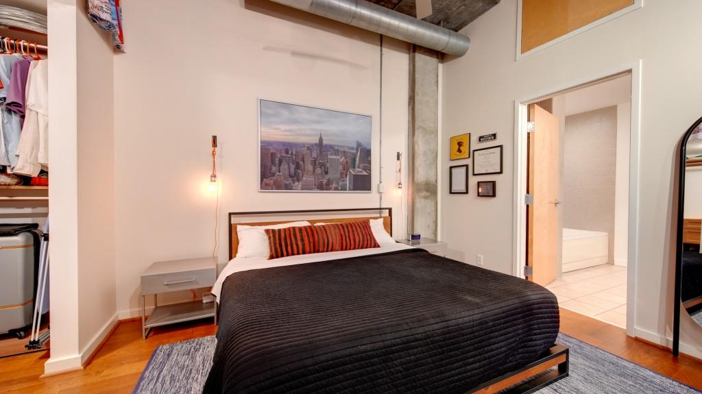 660 Glen Iris Drive Unit 201