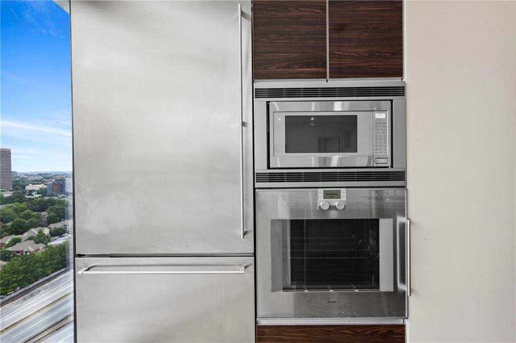 45 Ivan Allen Jr Boulevard Unit 1703