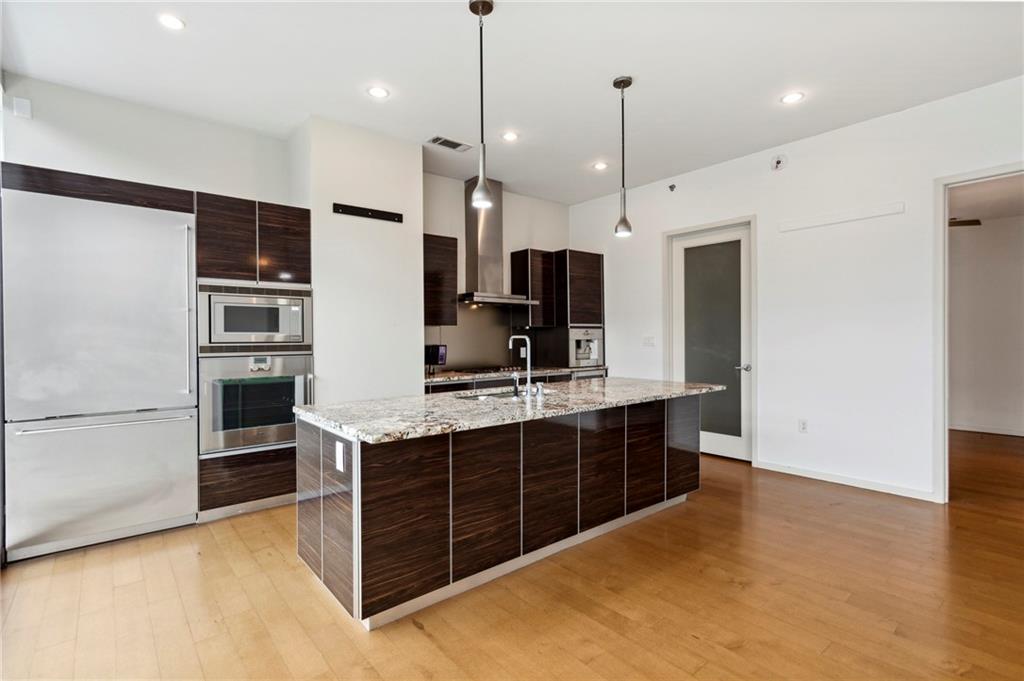 45 Ivan Allen Jr Boulevard Unit 1703