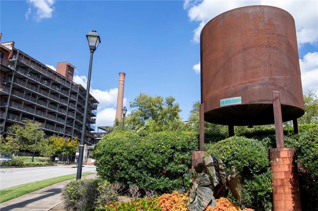 170 Boulevard SE Unit H319