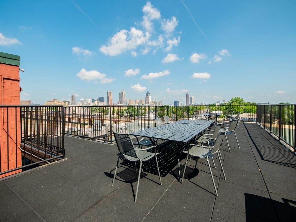 170 BOULEVARD SE Unit E105