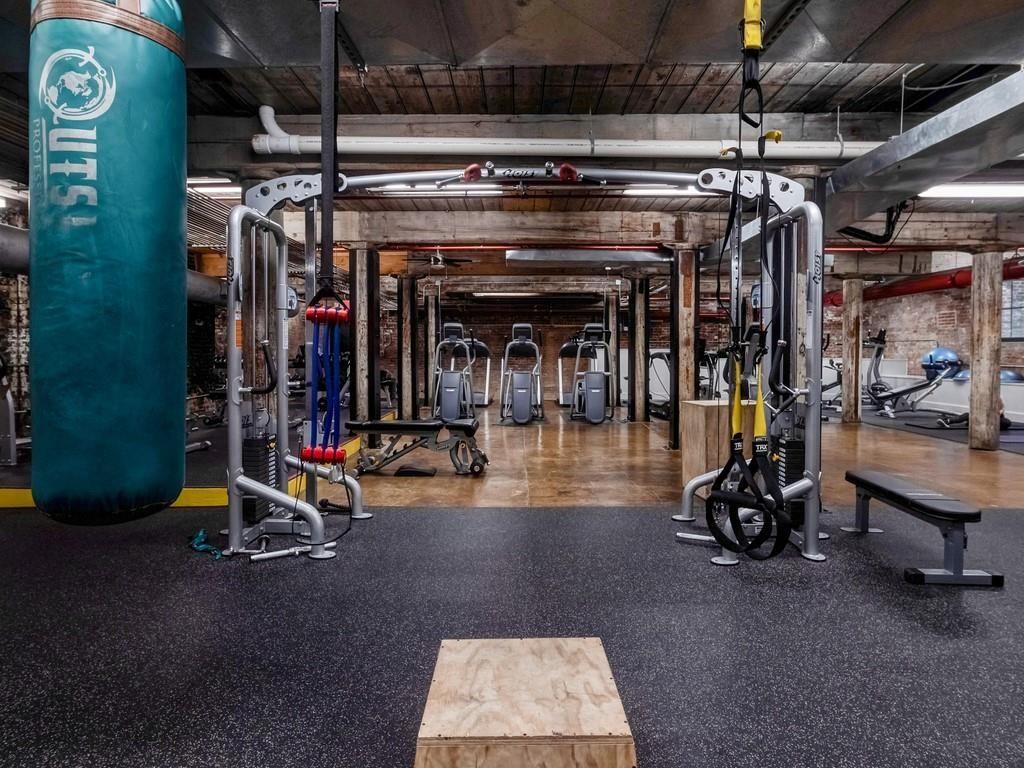 170 BOULEVARD SE Unit E105