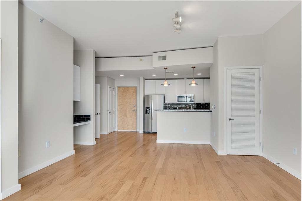 860 Peachtree Street NE Unit 2514