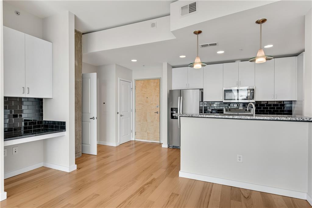 860 Peachtree Street NE Unit 2514