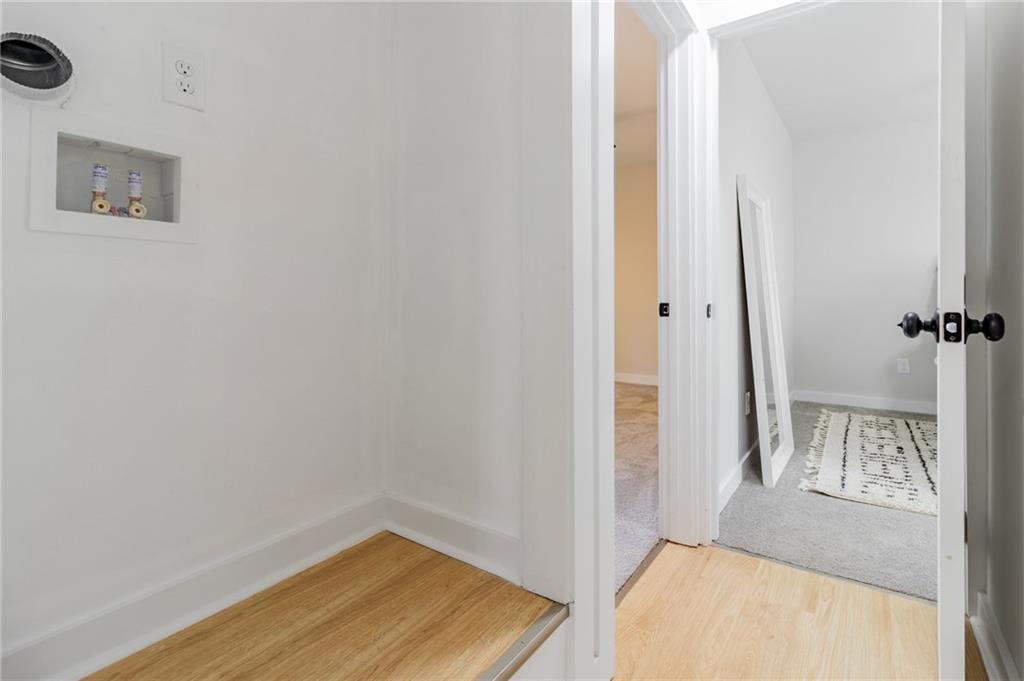 2077 W Flat Shoals Terrace