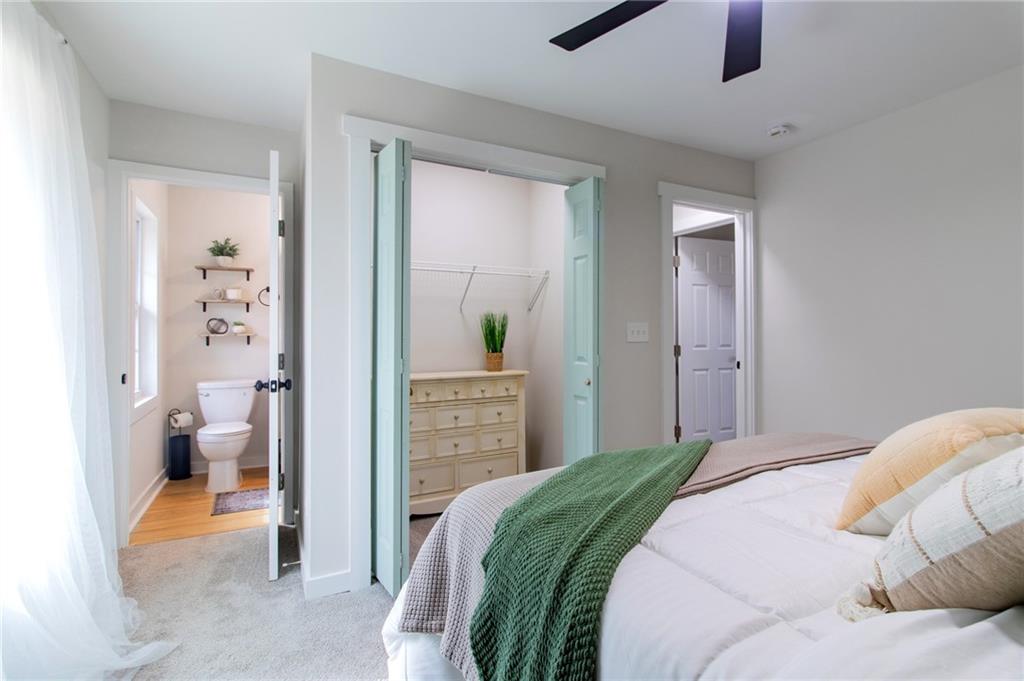 2077 W Flat Shoals Terrace