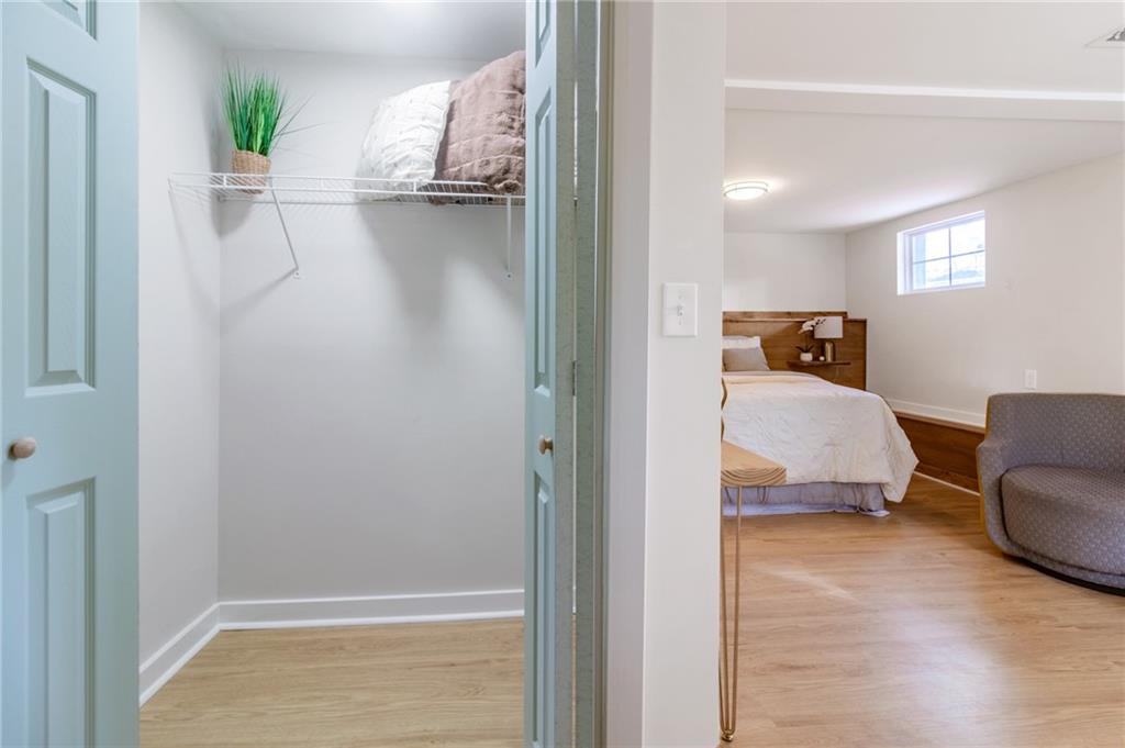 2077 W Flat Shoals Terrace