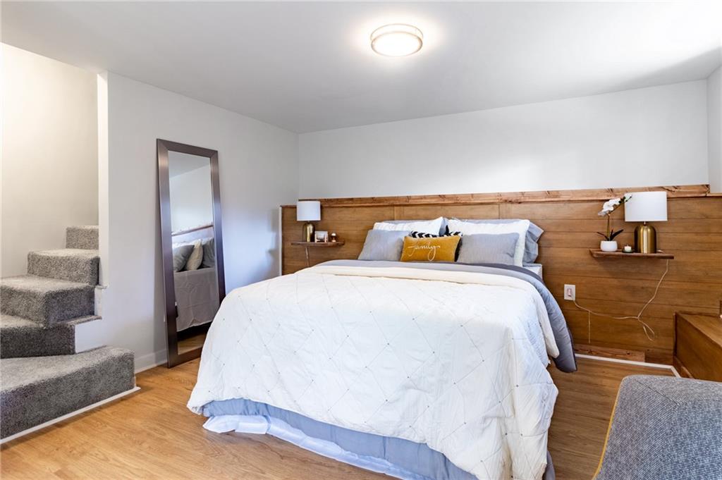2077 W Flat Shoals Terrace
