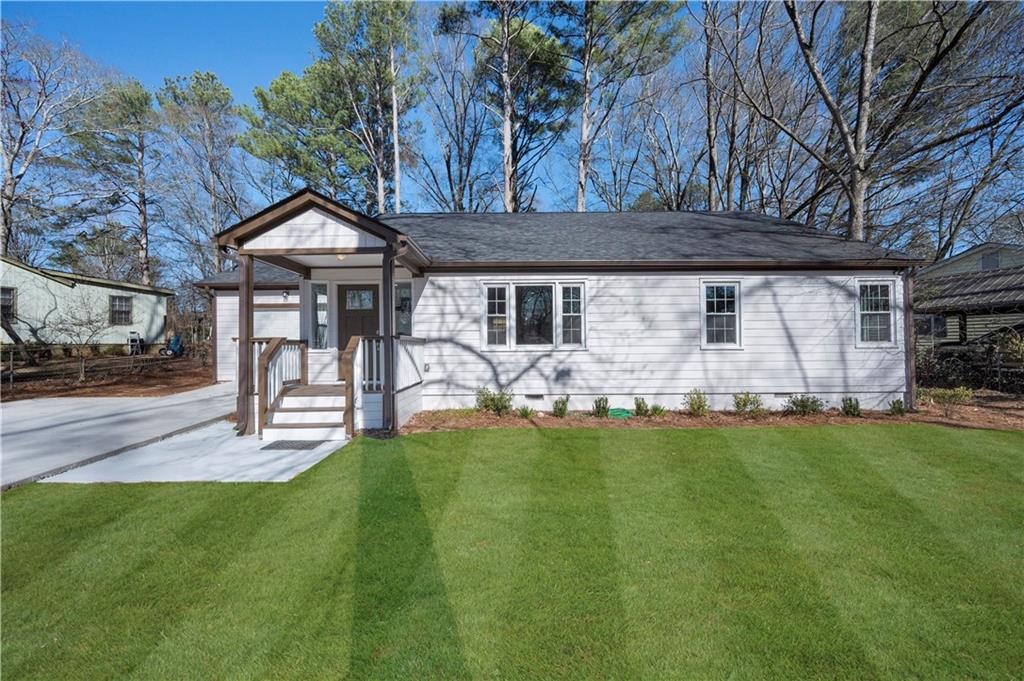 582 Scott Circle