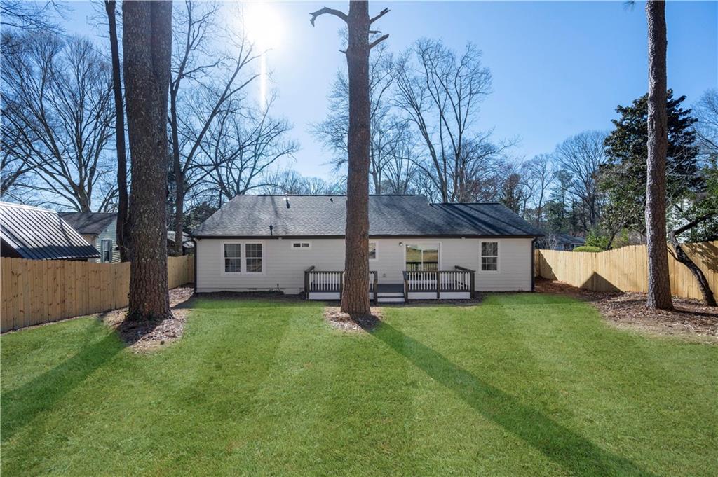 582 Scott Circle
