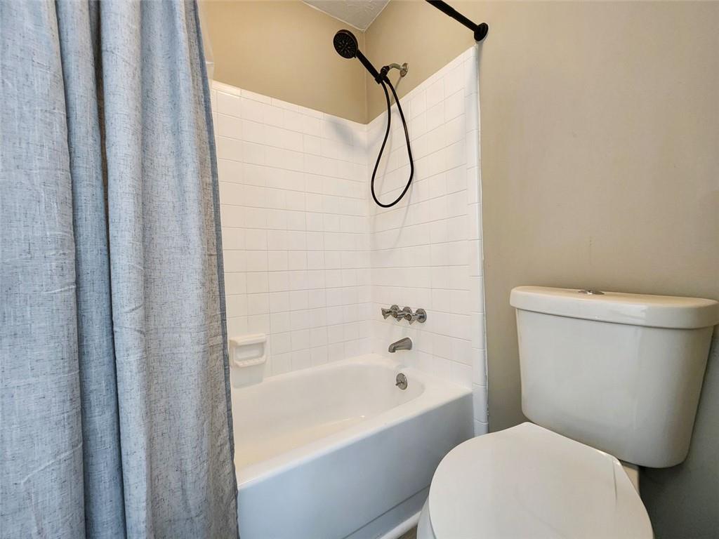 7750 ROSWELL Road Unit 5A