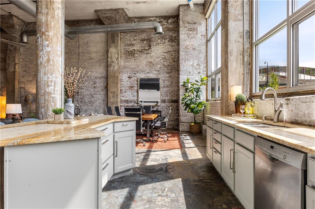 434 Marietta Street NW Unit 102