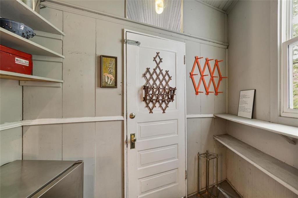 1046 North Avenue NE Unit 2C