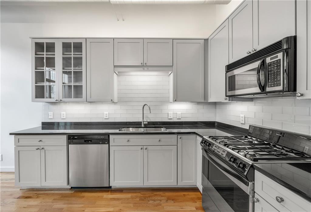 660 Glen Iris Drive NE Unit 207