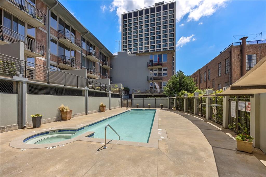 660 Glen Iris Drive NE Unit 207