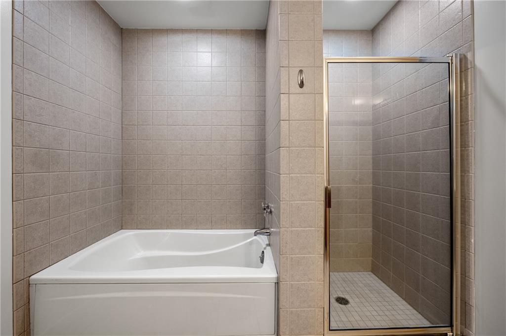 660 Glen Iris Drive NE Unit 207