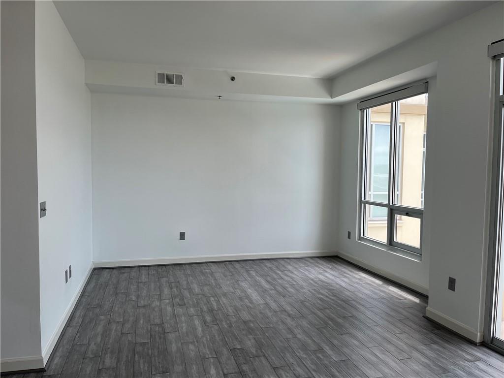 711 COSMOPOLITAN Drive NE Unit 716