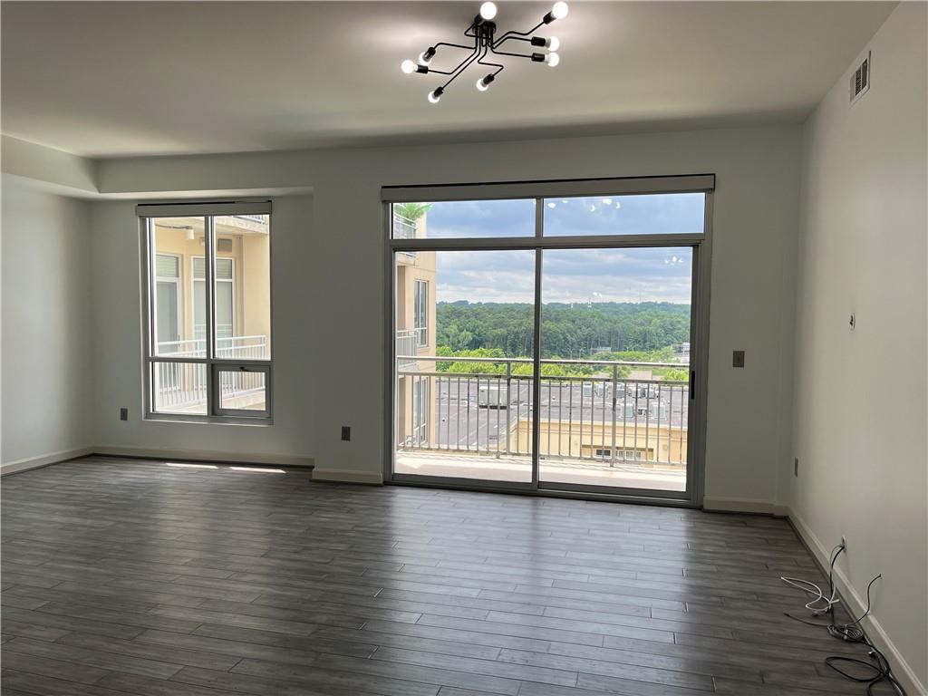 711 COSMOPOLITAN Drive NE Unit 716