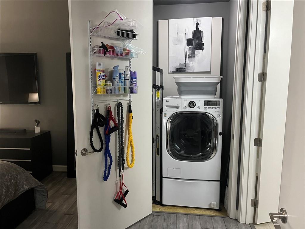 711 COSMOPOLITAN Drive NE Unit 716