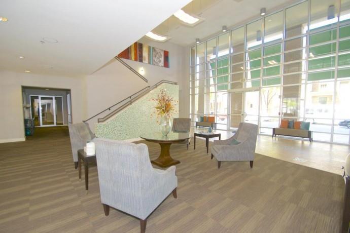 711 COSMOPOLITAN Drive NE Unit 716