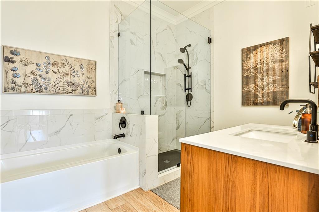 870 Inman Village Parkway Unit 403