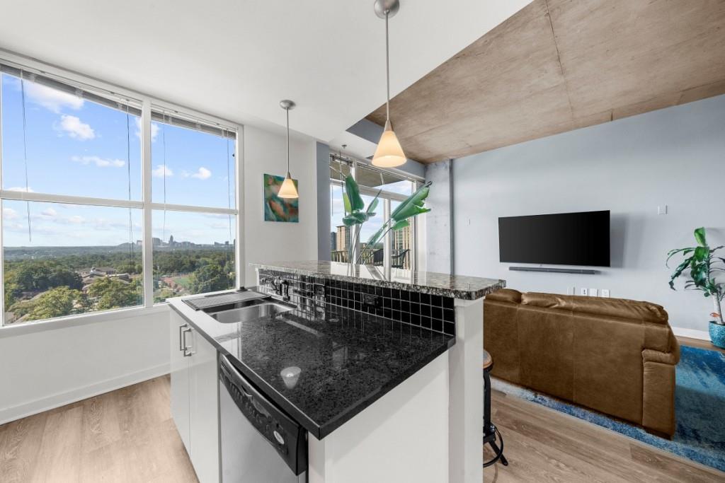 250 Pharr Road NE Unit 1114