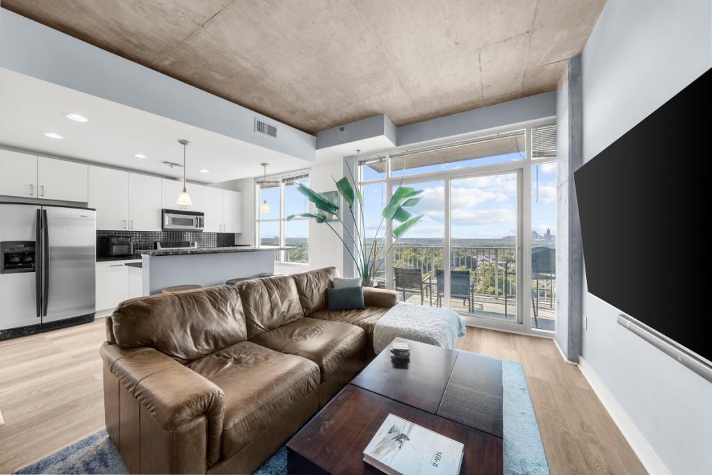 250 Pharr Road NE Unit 1114