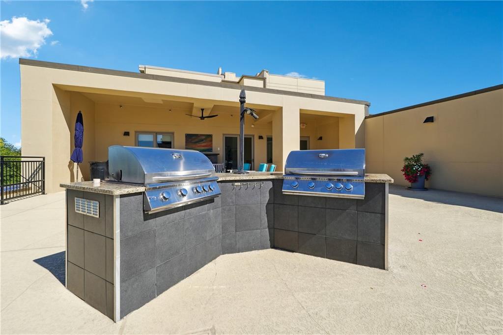 201 W Ponce De Leon Avenue Unit 42