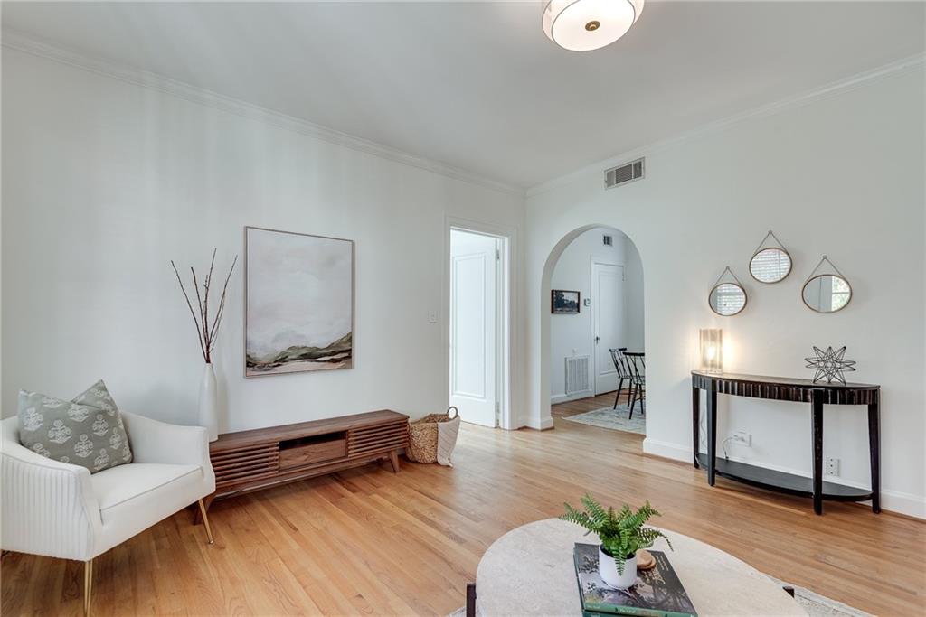 2230 Peachtree Road NE Unit C6