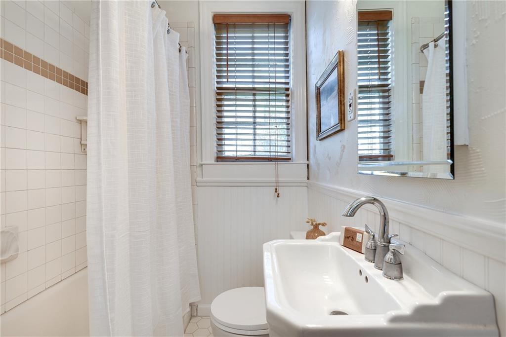 2230 Peachtree Road NE Unit C6