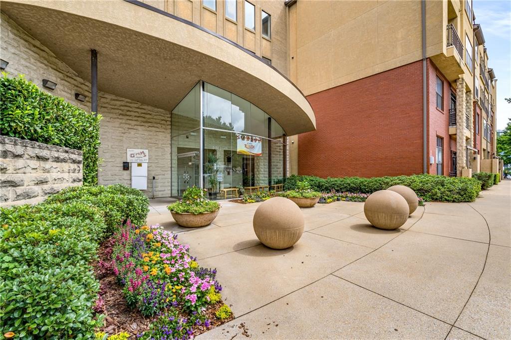 400 17th Street NW Unit 2213