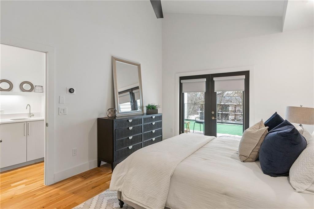 910 Ponce De Leon Avenue NE Unit 3