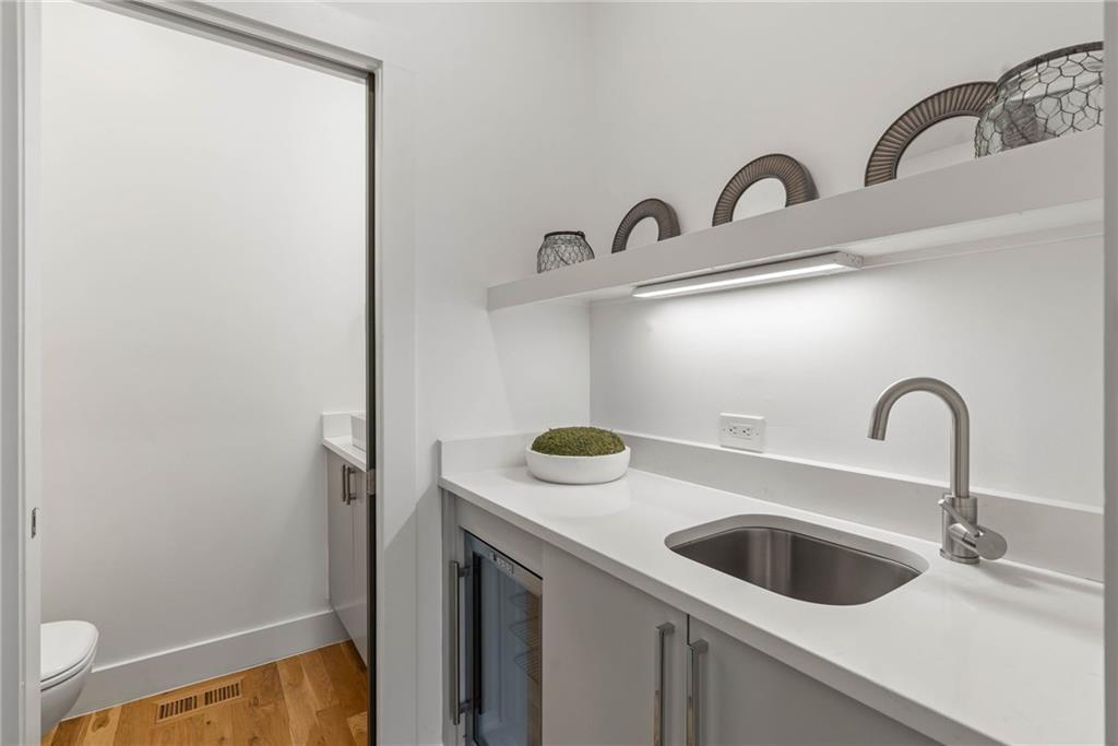 910 Ponce De Leon Avenue NE Unit 3