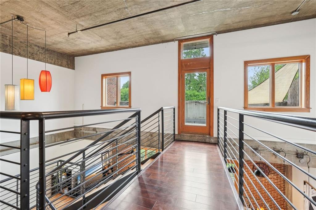 640 Glen Iris Drive NE Unit 609