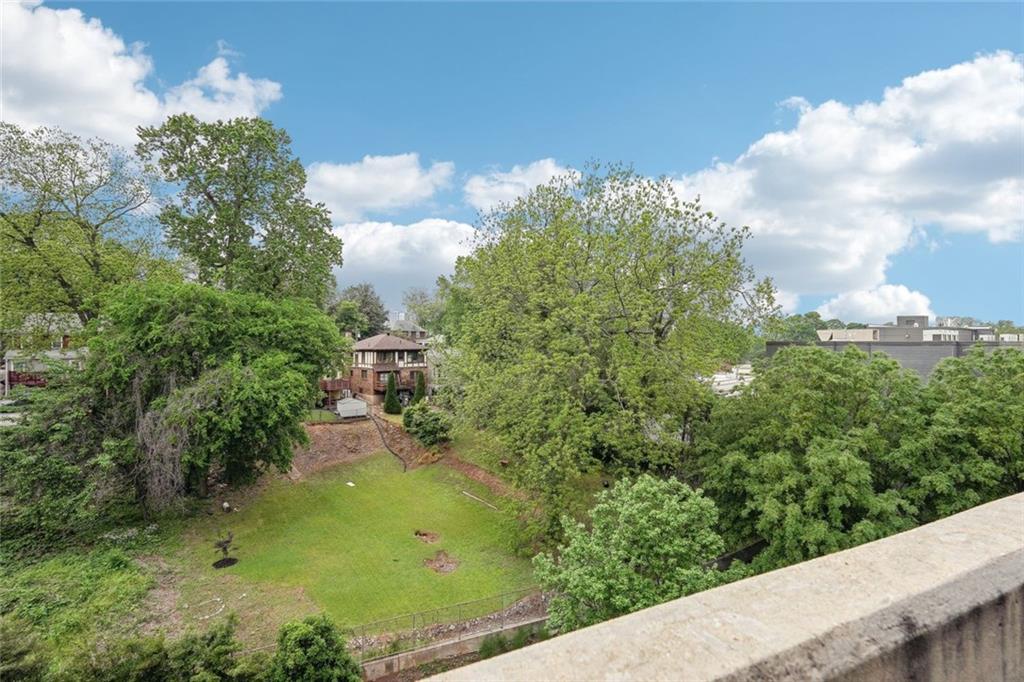 640 Glen Iris Drive NE Unit 609