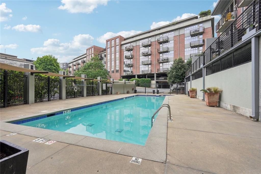 640 Glen Iris Drive NE Unit 609