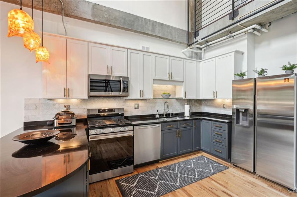 640 Glen Iris Drive NE Unit 609