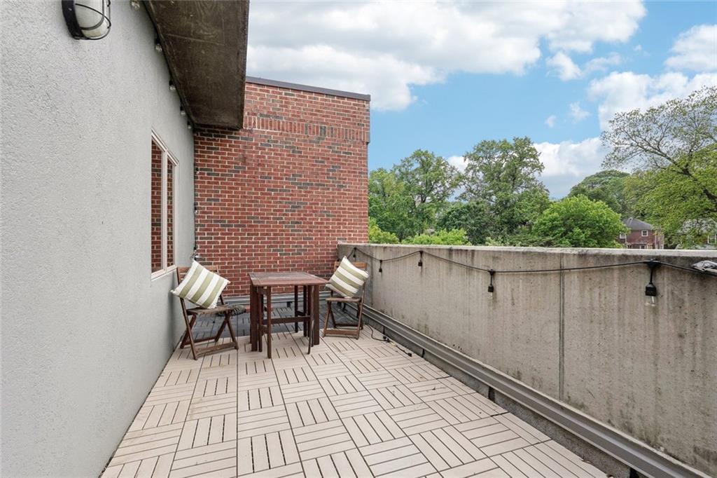 640 Glen Iris Drive NE Unit 609