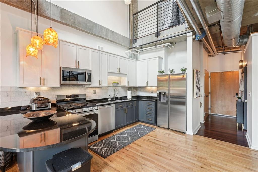 640 Glen Iris Drive NE Unit 609