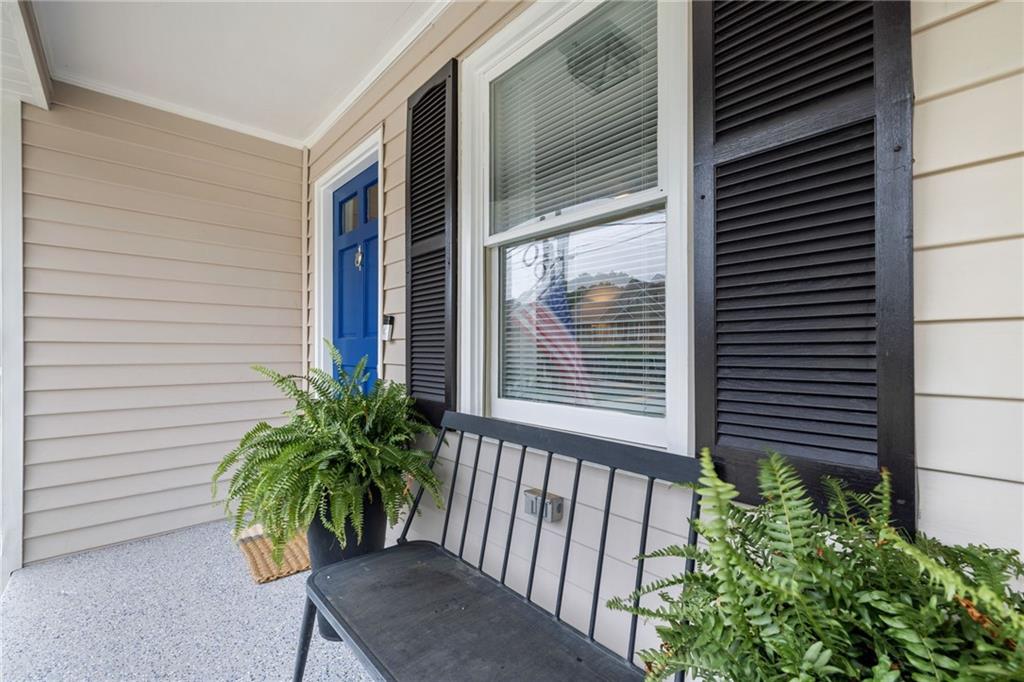 1450 Walker Street SE