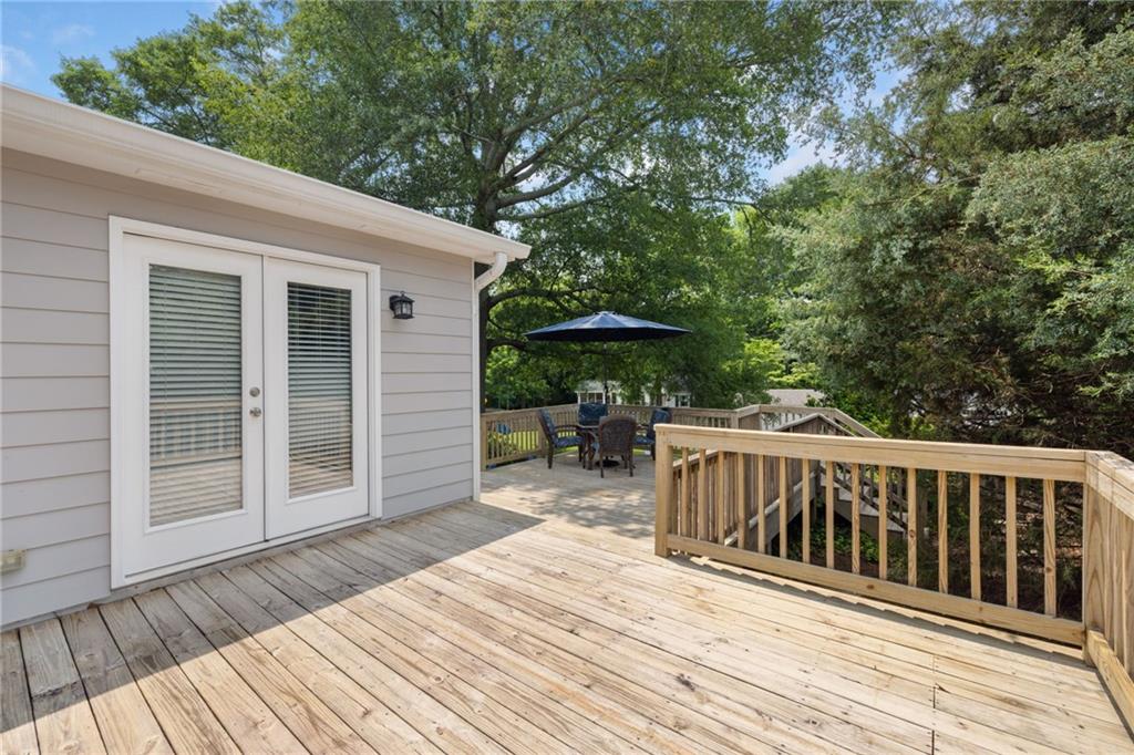 1450 Walker Street SE