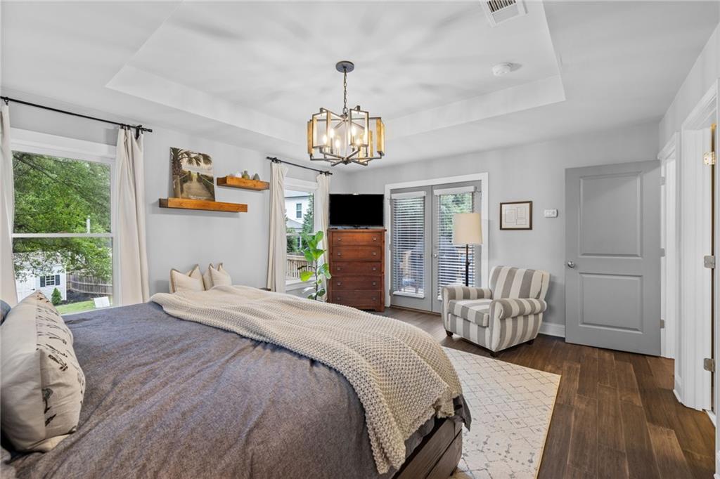 1450 Walker Street SE