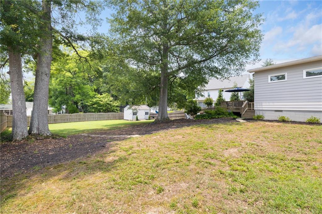 1450 Walker Street SE