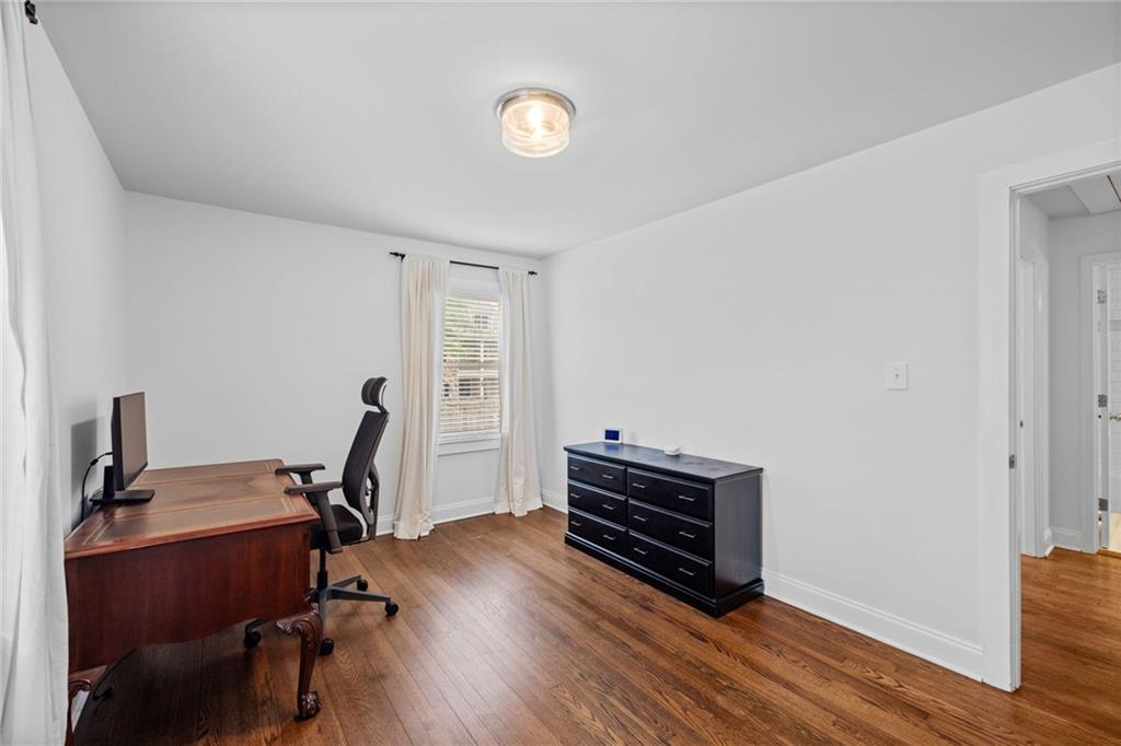 1450 Walker Street SE