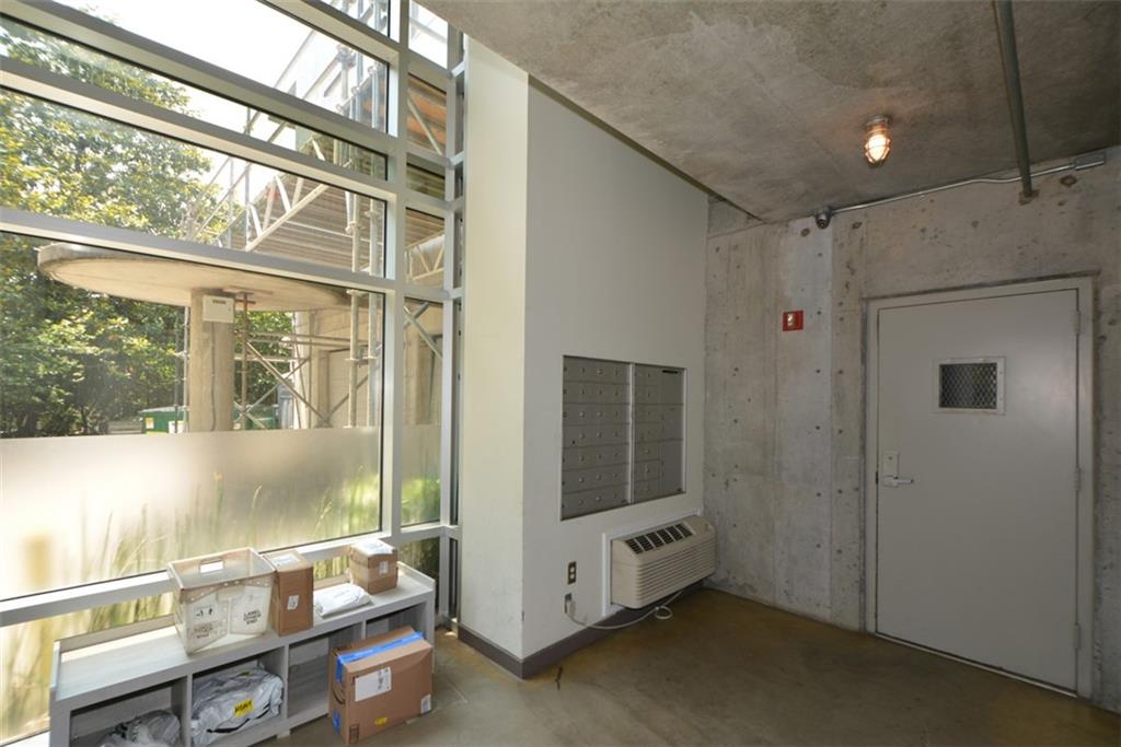 850 Ralph Mcgill Boulevard NE Unit 6