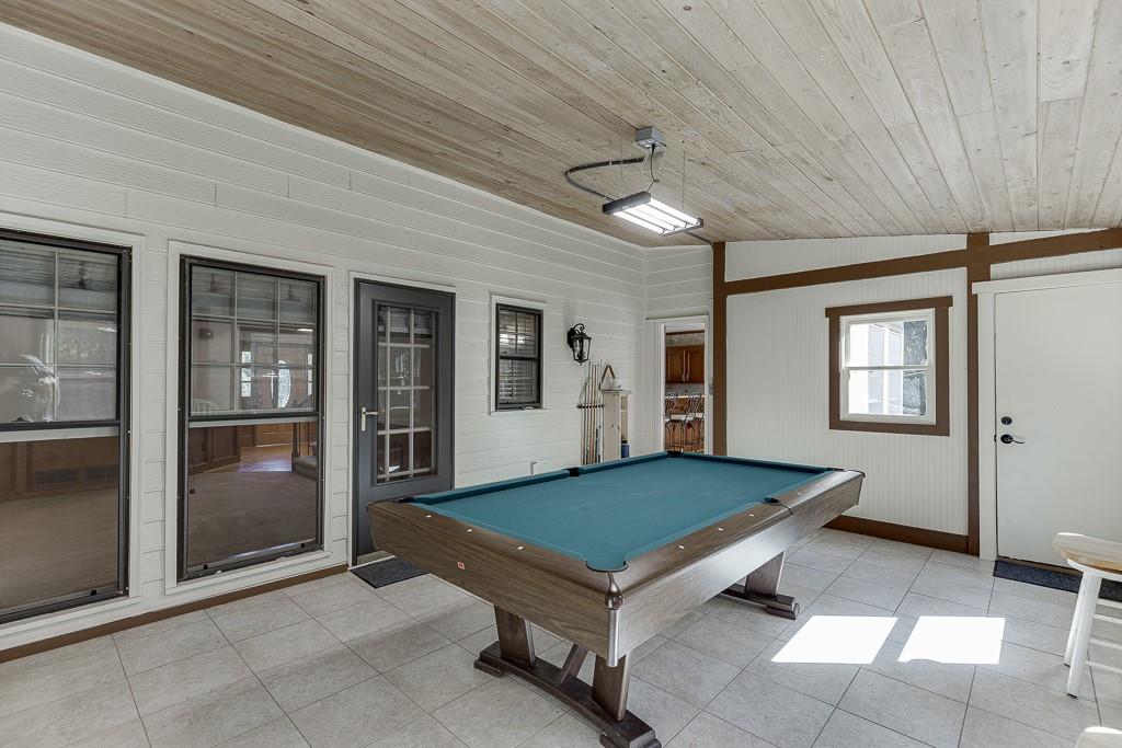 3250 Brownstone Court